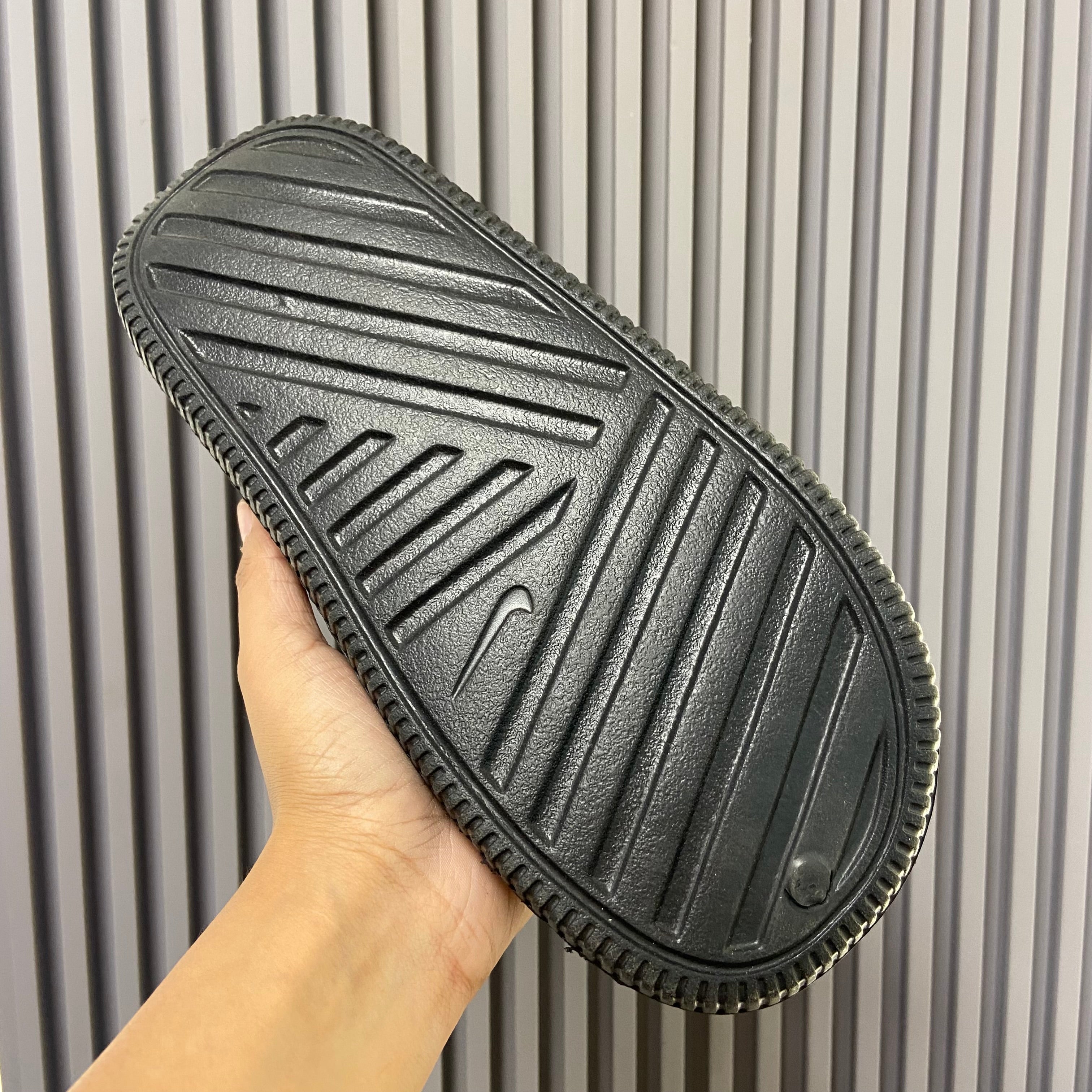 NIK-CALM-MULE (BLACK)