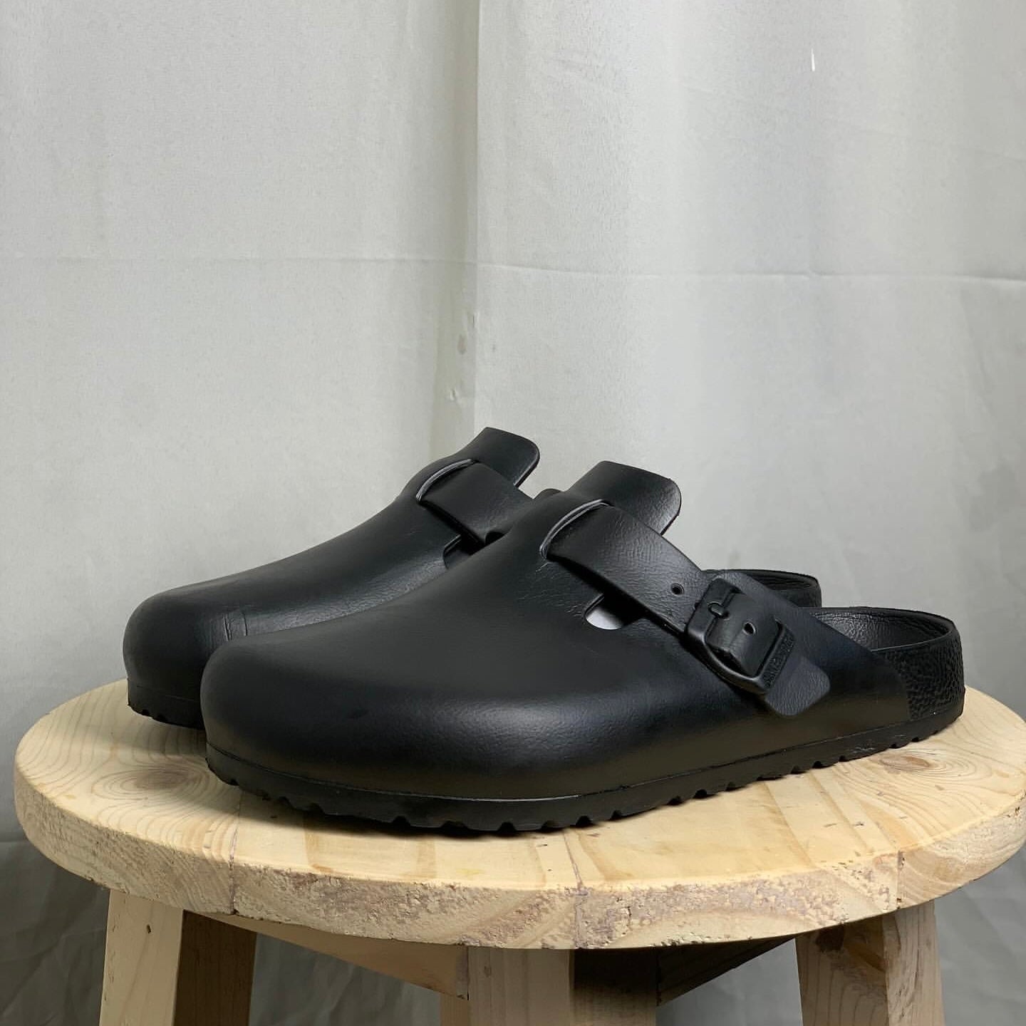 BIRKIN-BOSTN-SLIDES (BLACK)