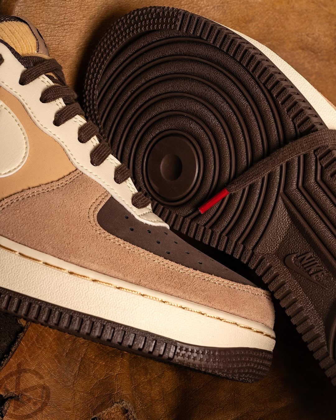 NIK AF 1 ‘COCONUT MILK-BORQUE BROWN’