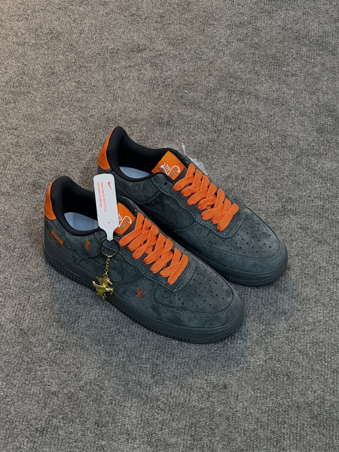 NIK AF 1 x LV & VIRGIL ABLOH