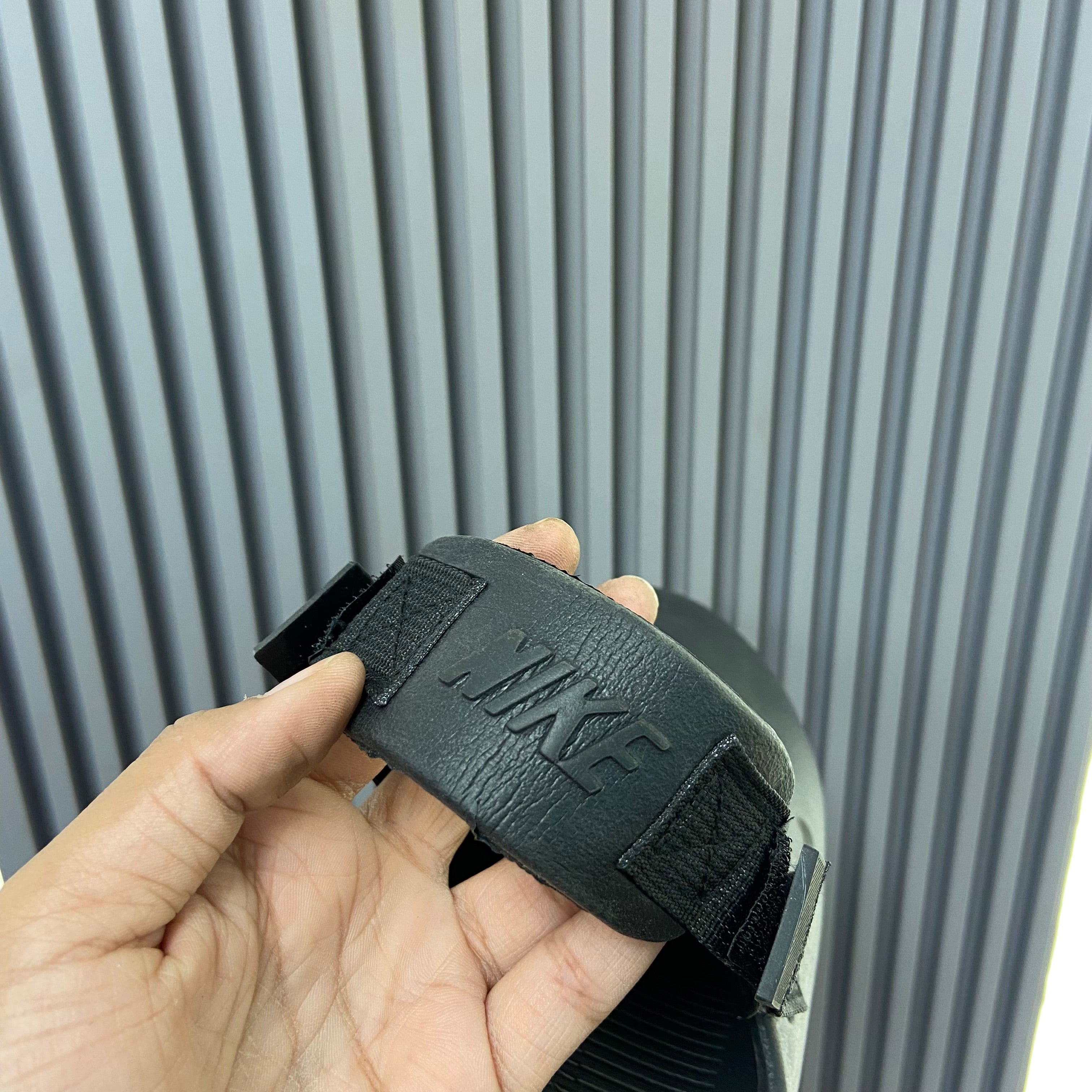NIK-CALM-MULE (BLACK)