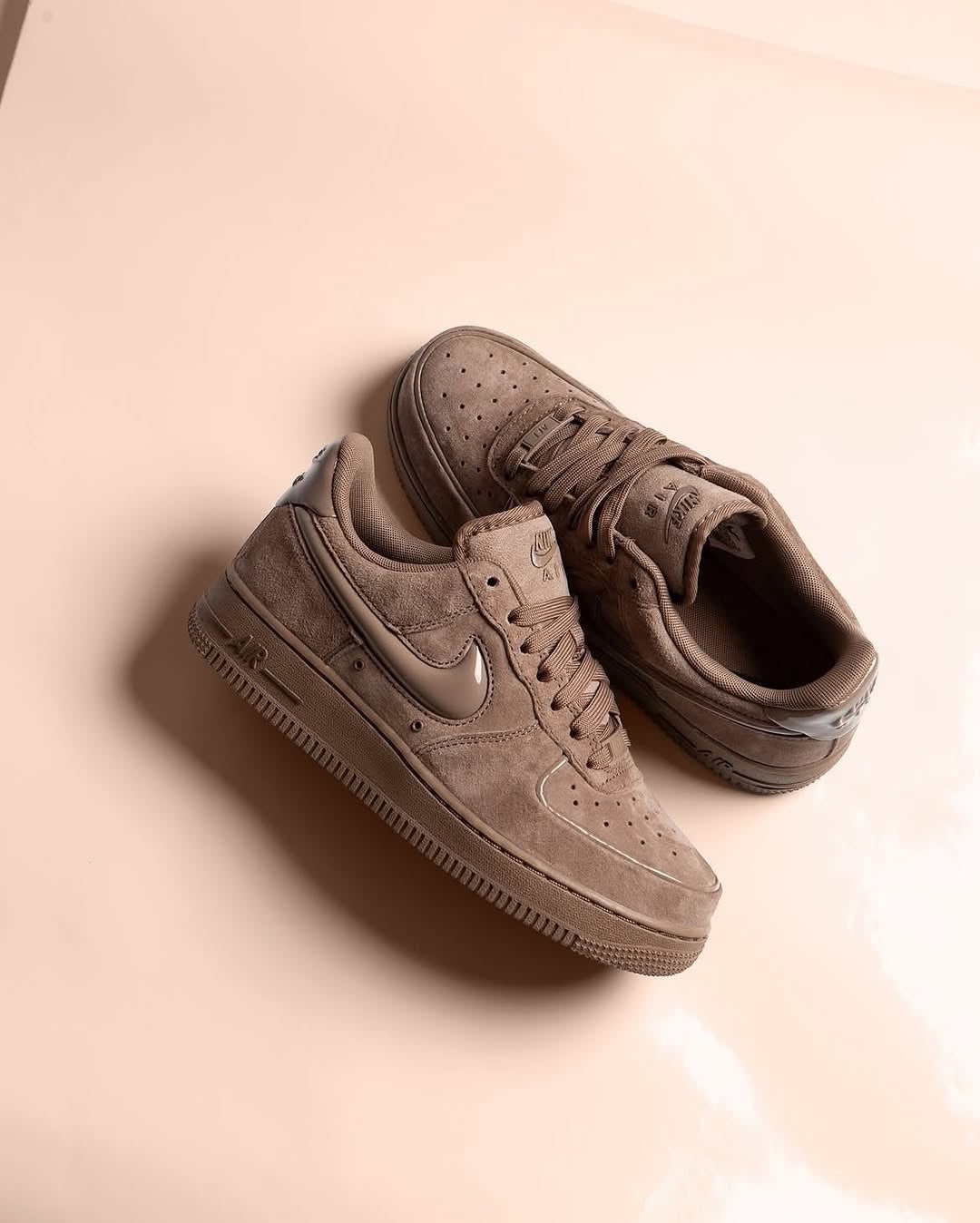 NIK AF 1 ‘MINK BROWN’