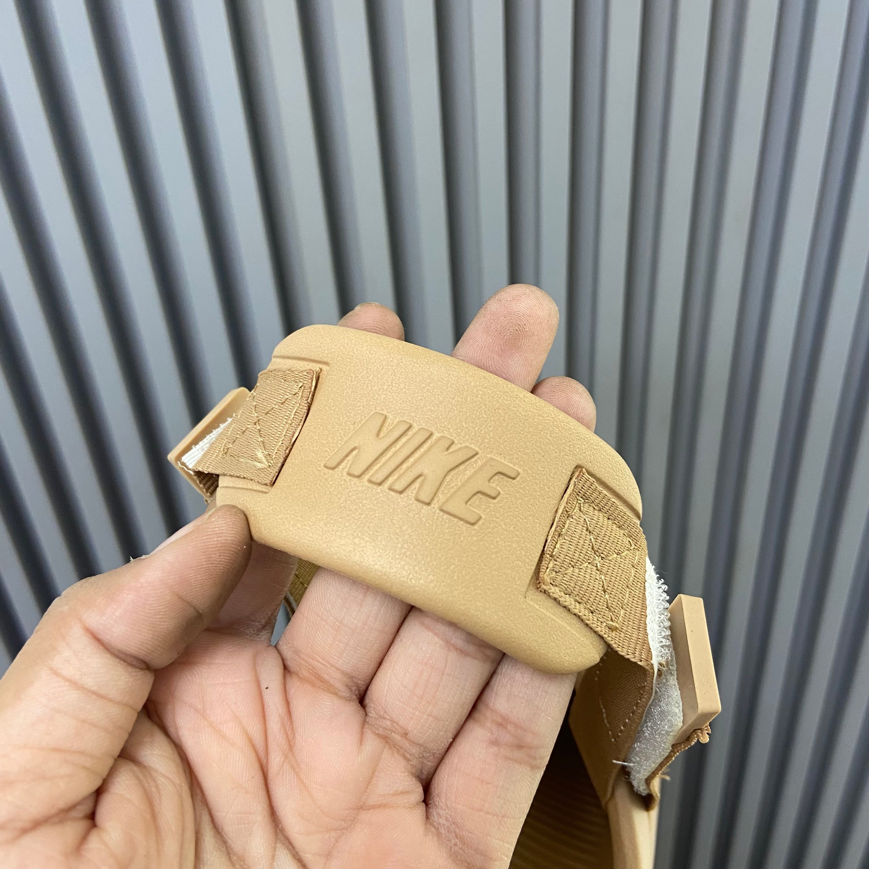 NIK-CALM-MULE (BROWN)