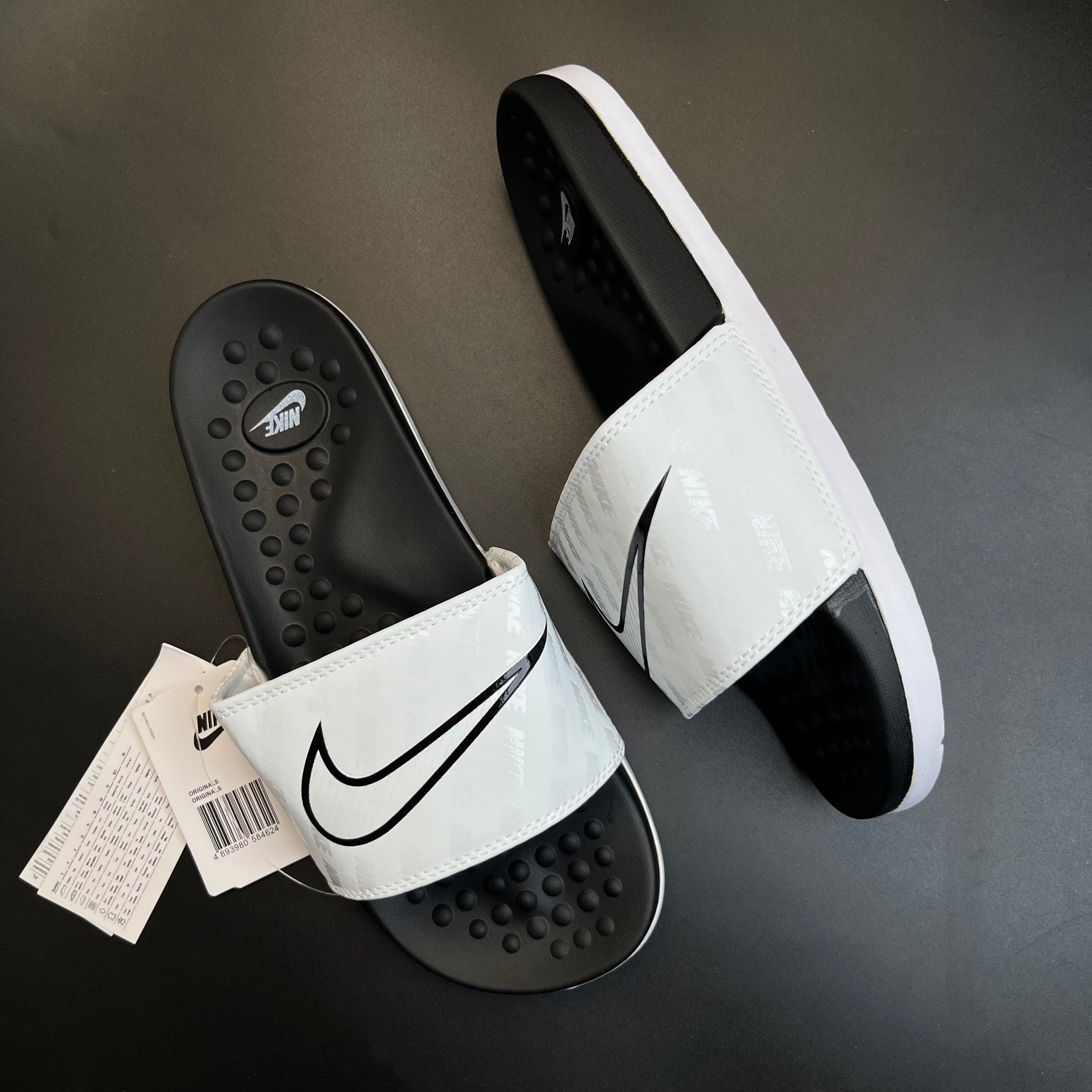 NKSS-WHITE/BLACK