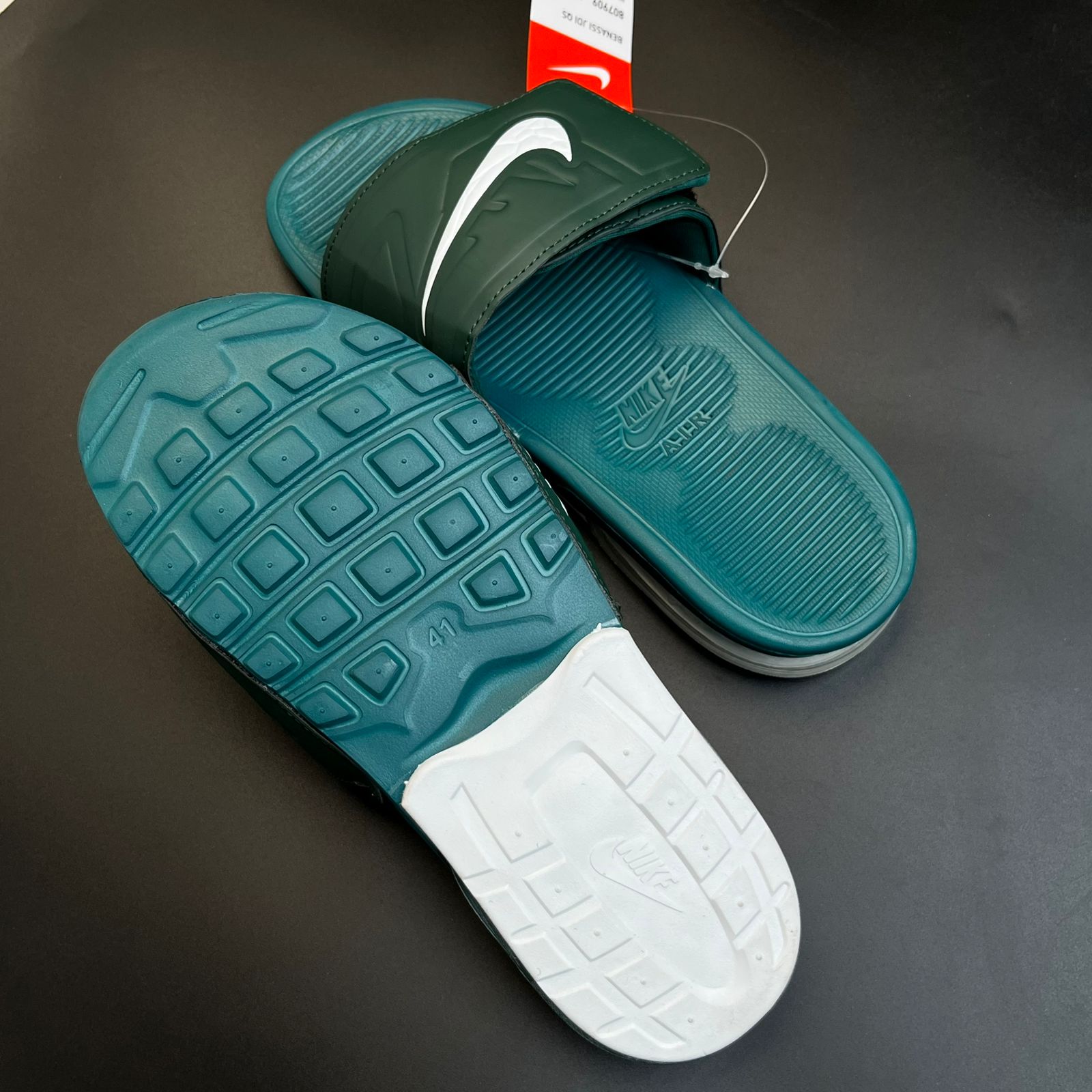 NIK-AIR-GREEN