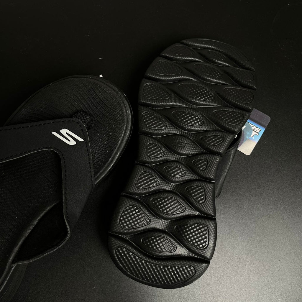 SKCHRS-SARGO-SLIDES-BLACK/WHITE