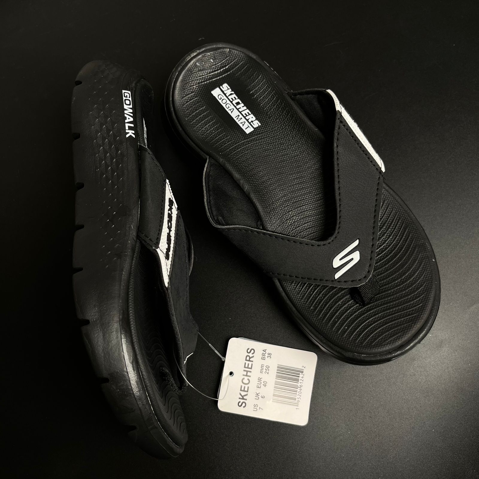 SKCHRS-SARGO-SLIDES-BLACK/WHITE