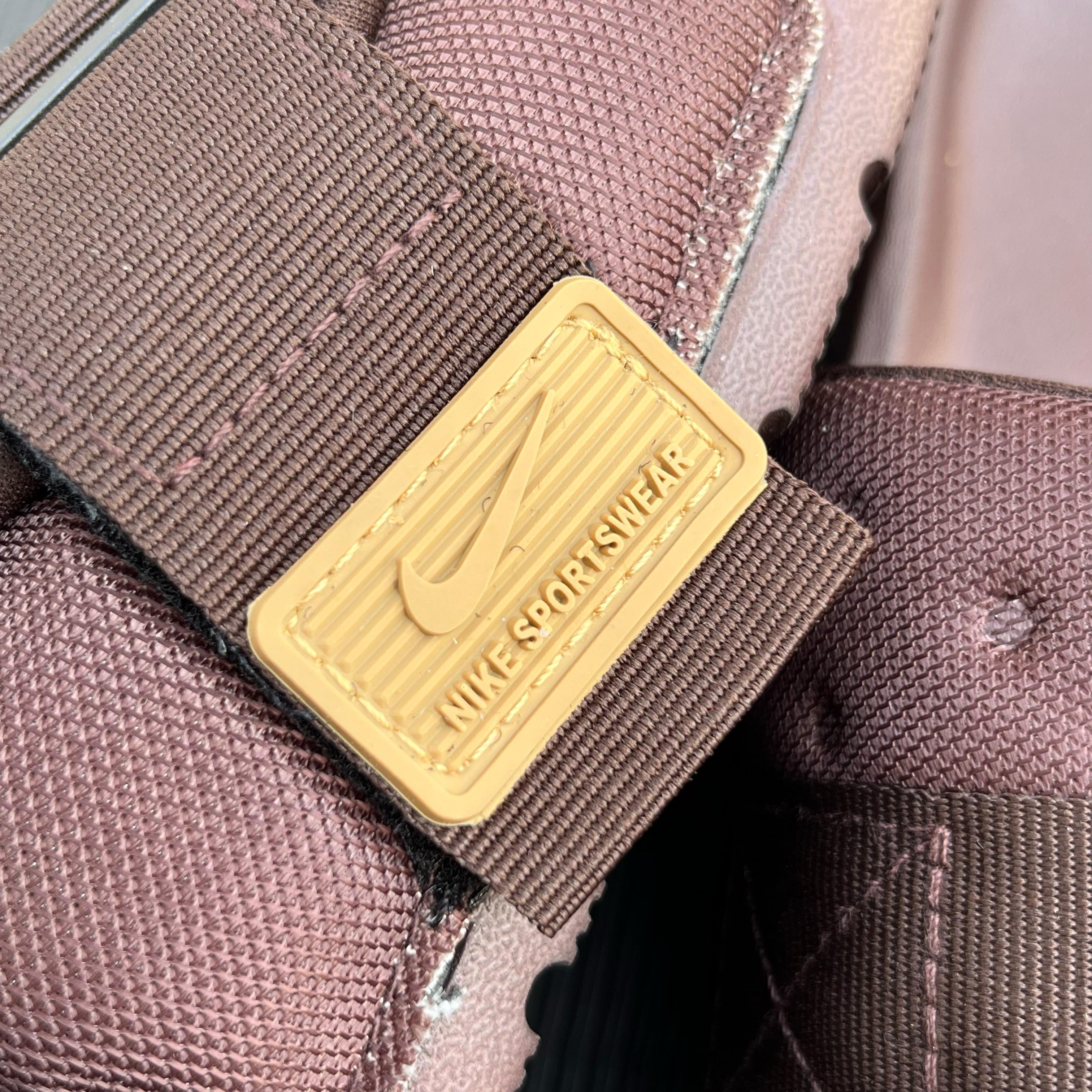 NIK-ASNA-SLIDES-BROWN
