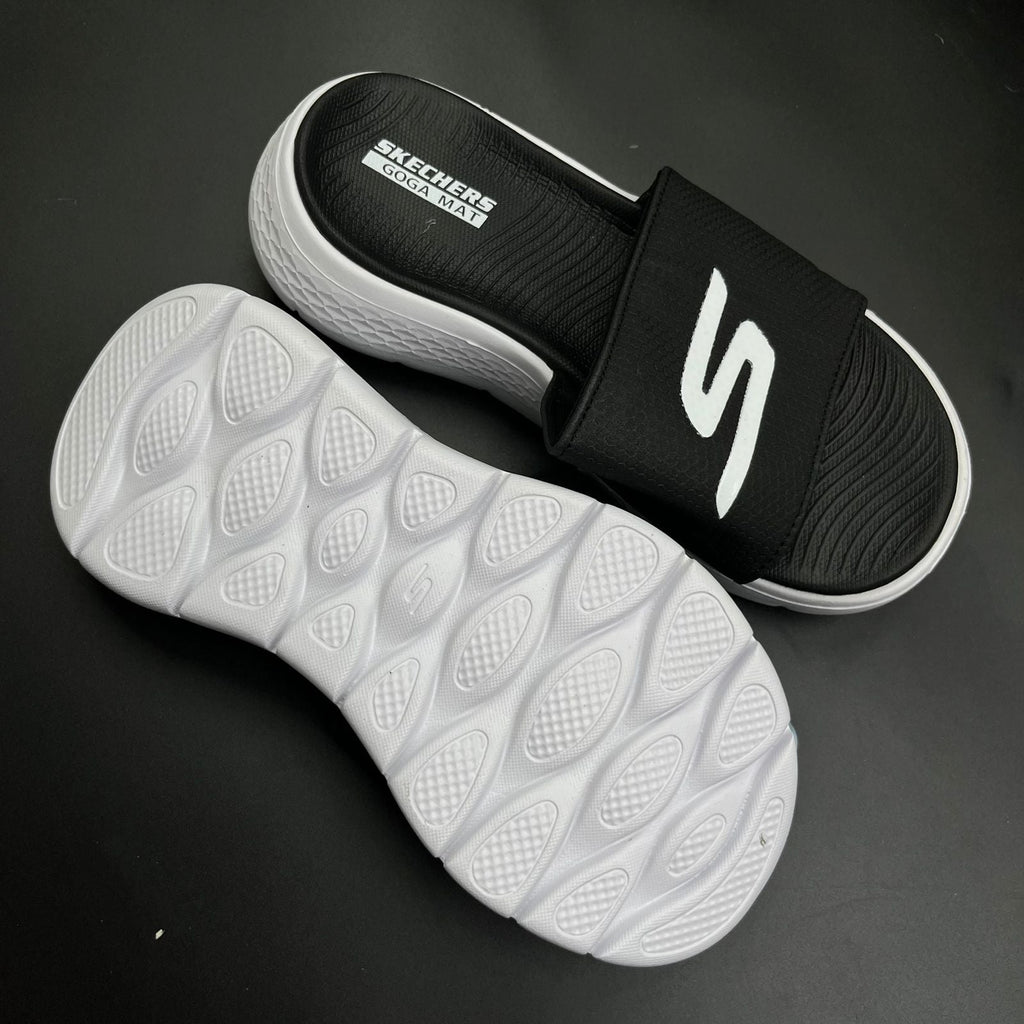 SKCHRS-MAX-CUSHION-SLIDES-BLACK