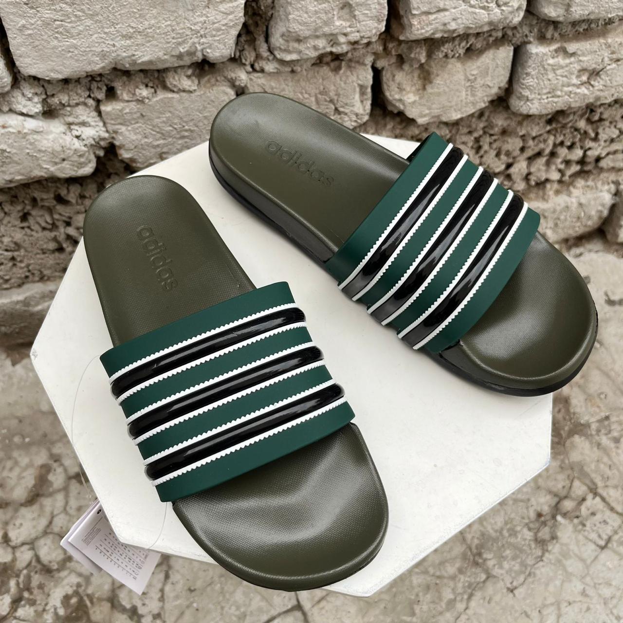 ADIDS-STRIPED-SLIDES (GREEN)