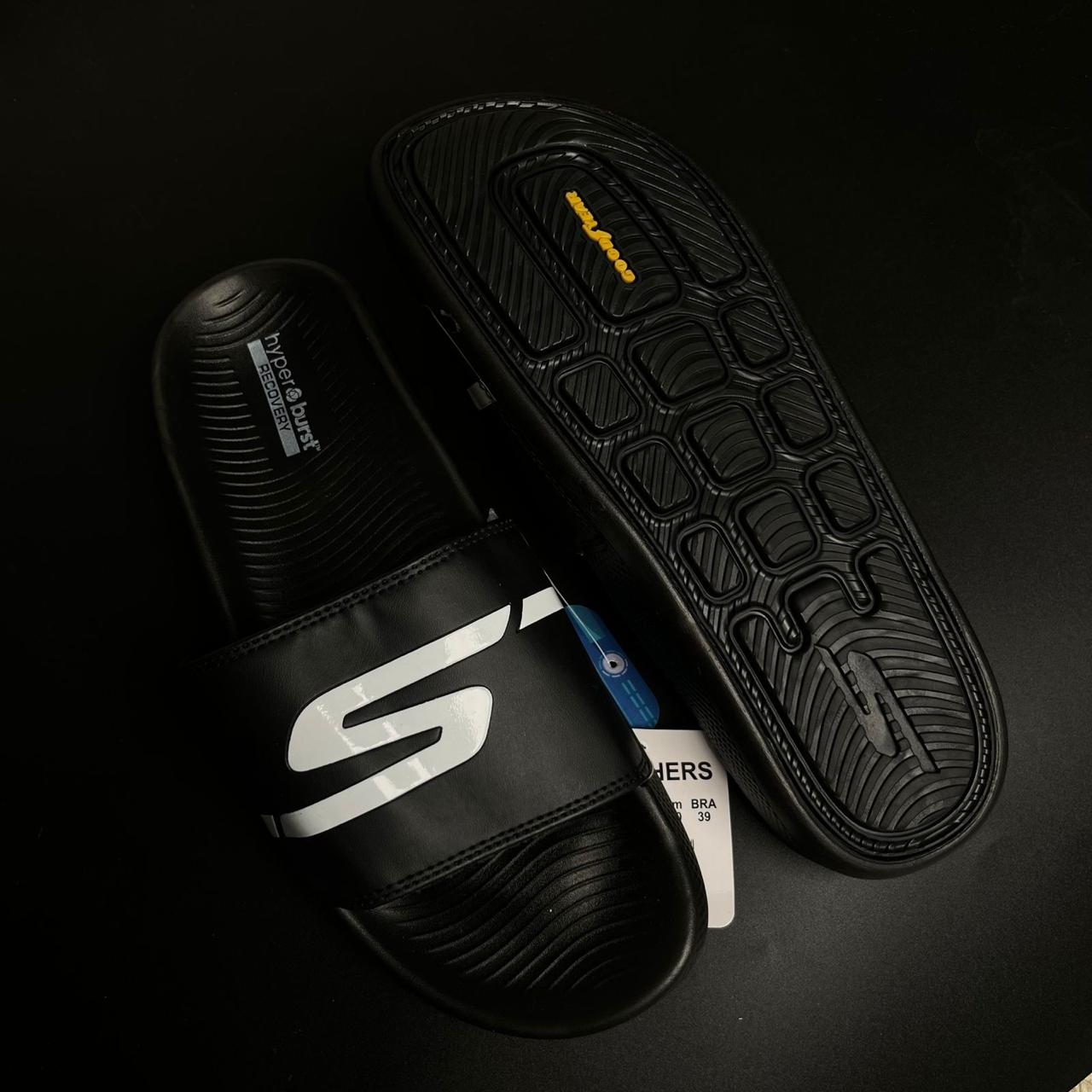 SKCHRS-HYPERBURST-SLIDES-(ALL BLACK)