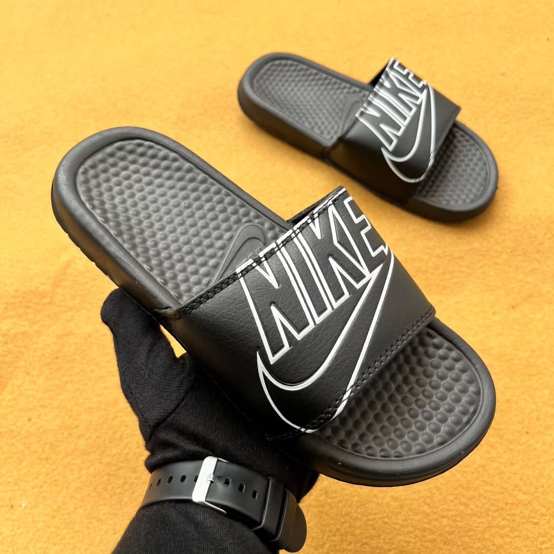 NIK-SOFTPRO-SLIDES (BLACK-WHITE)