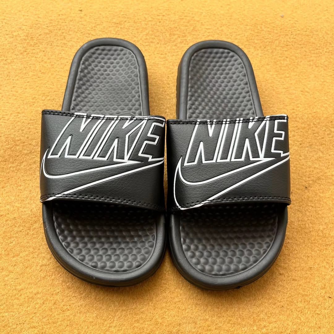 NIK-SOFTPRO-SLIDES (BLACK-WHITE)