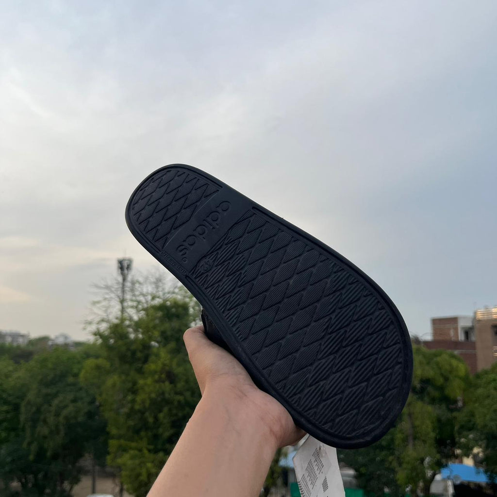 ADIDS-ADILETTE-SLIDES-ALL BLACK