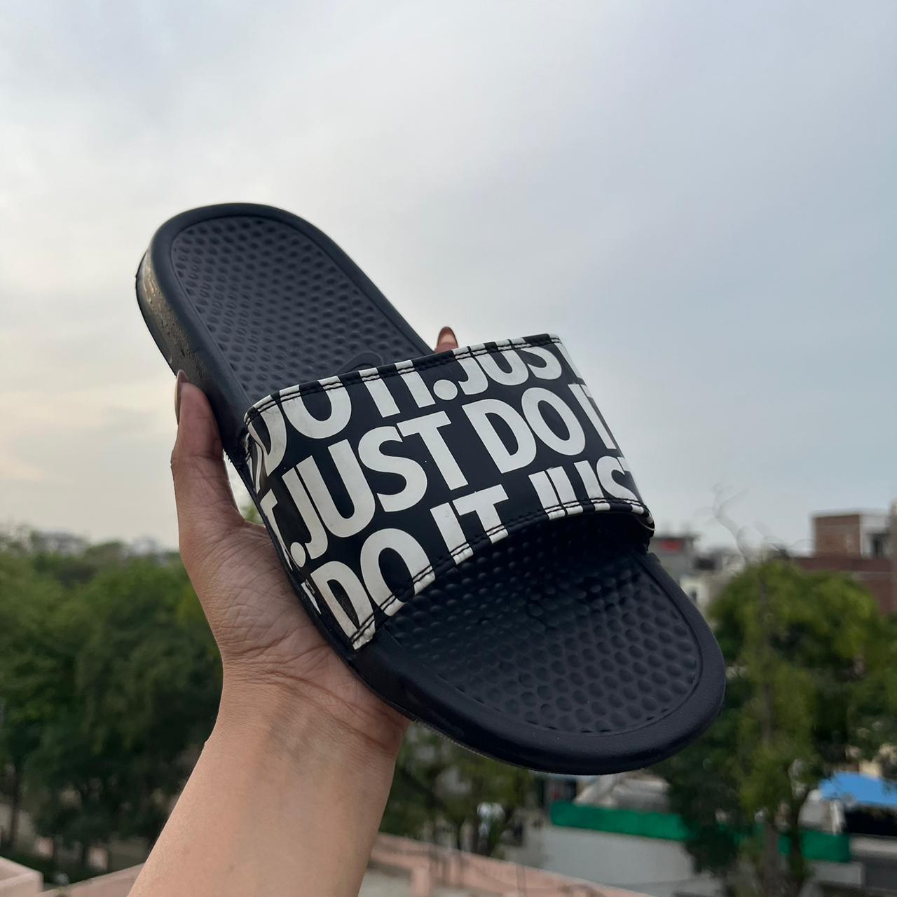 NIK-JUST DO IT-SLIDES (BLACK)