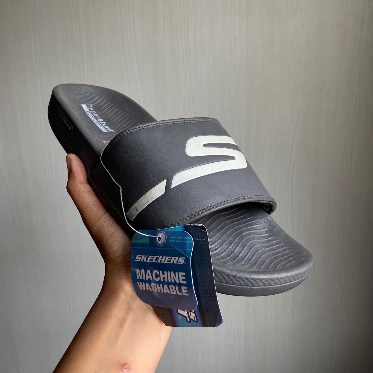 SKCHRS-HYPERBURST-SLIDES-(GREY)